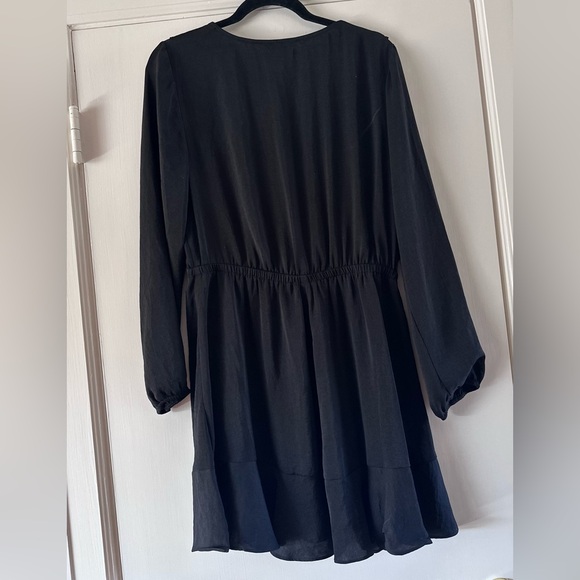 Women’s Black Express Long Sleeve Dress With Ruffles Size Large - Picture 2 of 5